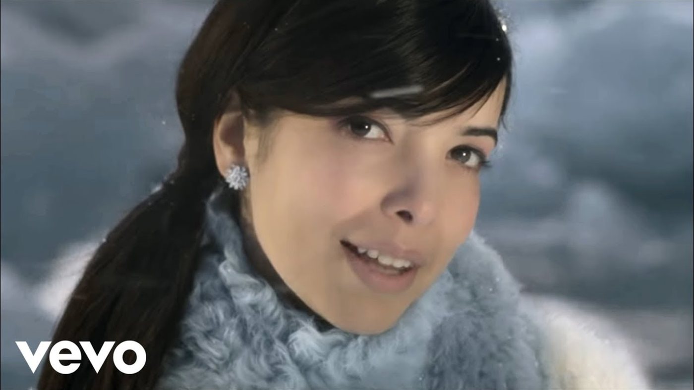 Indila — Love Story